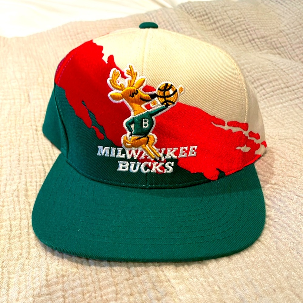 Milwaukee Bucks Mitchell & Ness Hardwood Classic Snapback